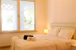Stunning Beach front 1 bedroom at the palm